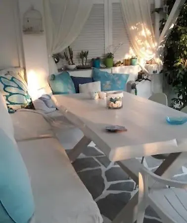 Any Summer Garden House *